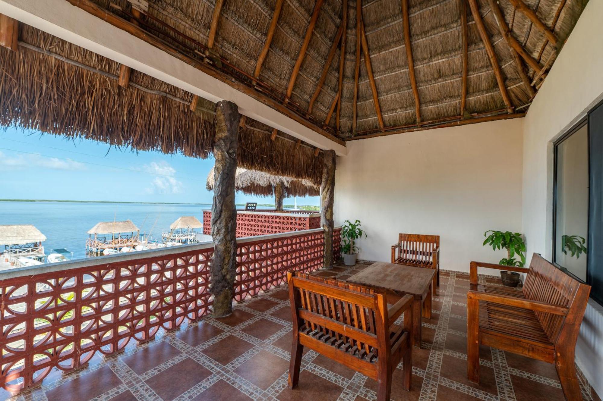 Hotel El Perico Marinero