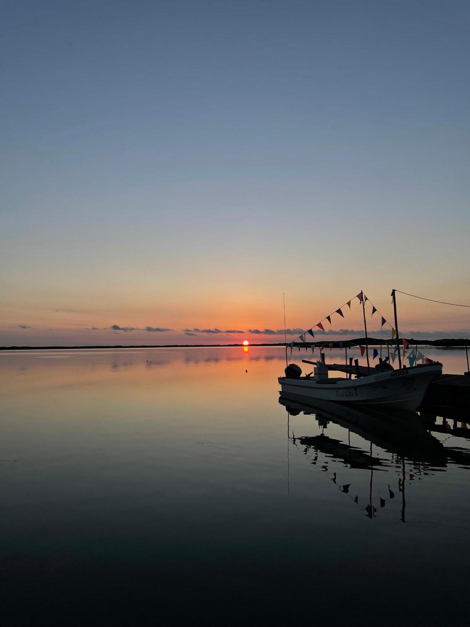 El Perico Marinero Hotel
