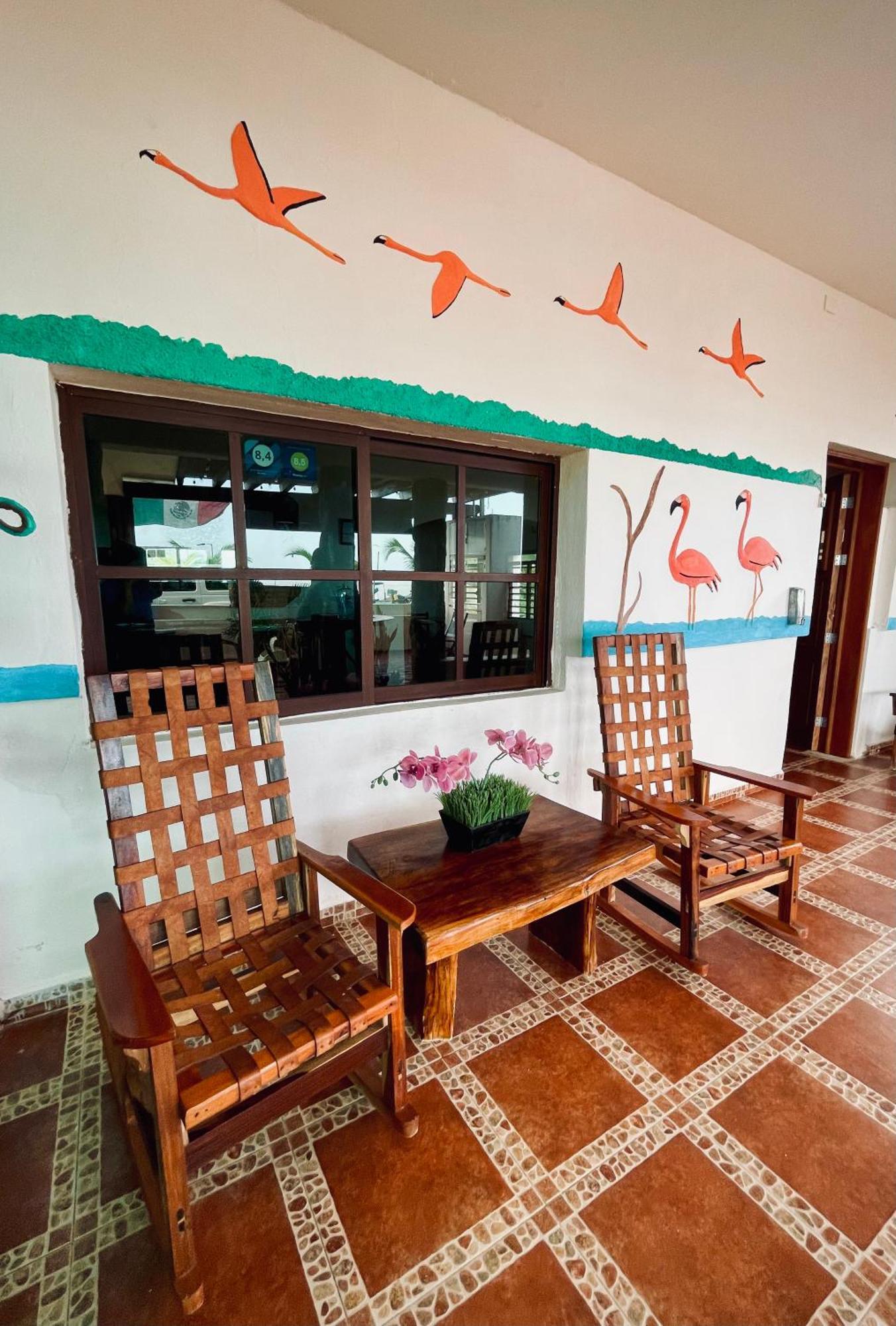Hotel El Perico Marinero 2*