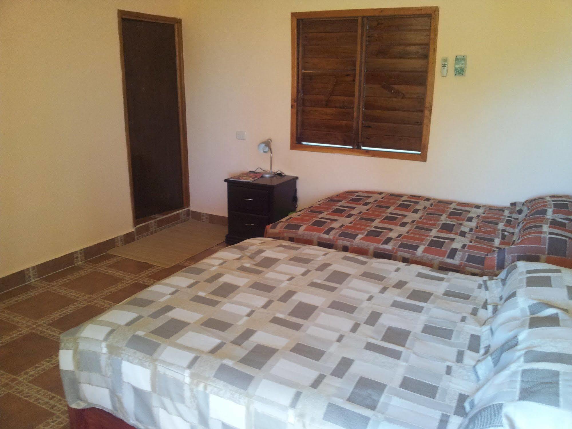 Hotel El Perico Marinero 2*