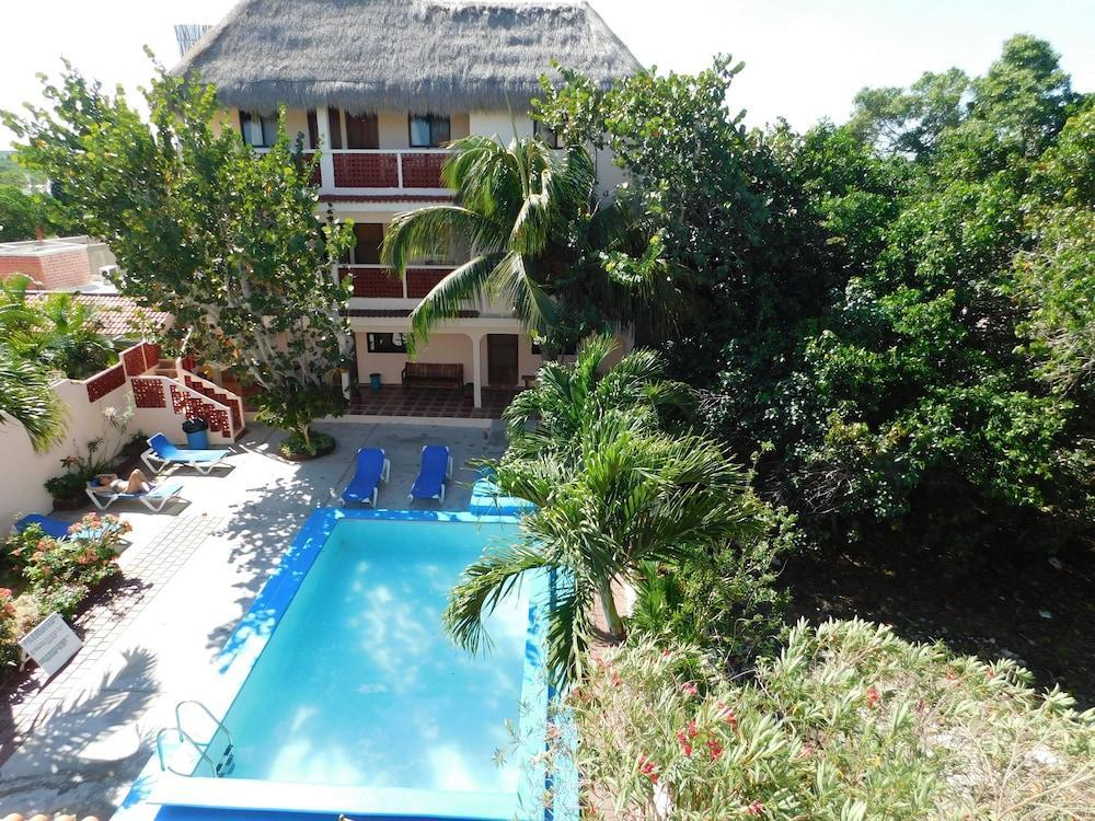 Hotel El Perico Marinero